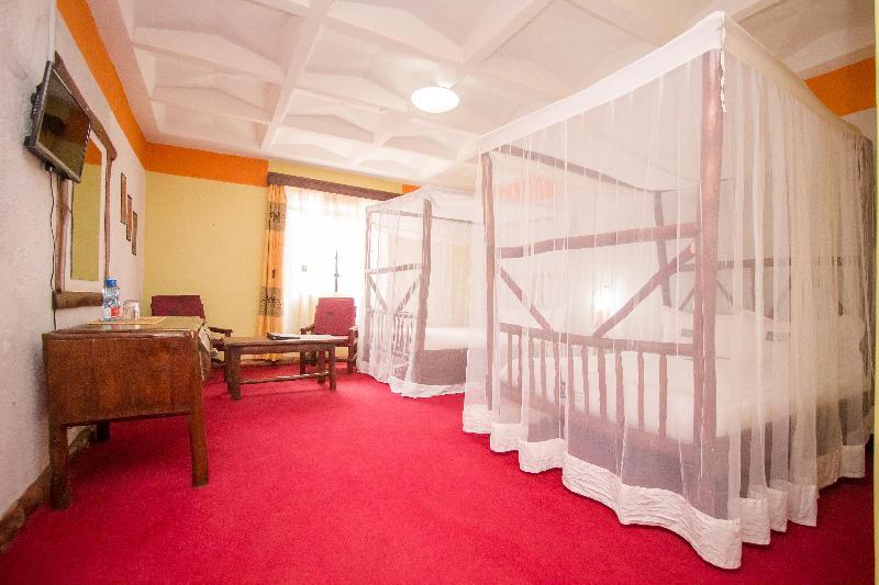 The Luke Hotel - Cravers Thika Exterior photo